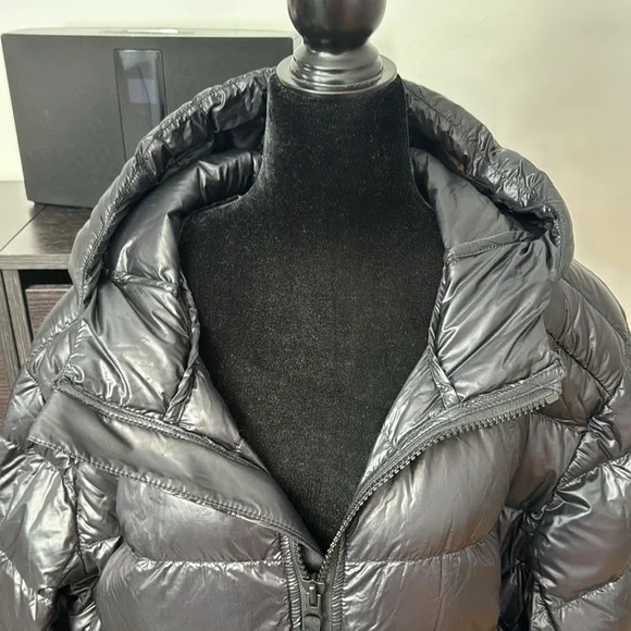 Canada GooseCrofton Hooded Puffer Jacket